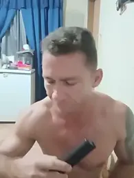 RobertoLuiz84 webcam model stream image