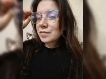 MilfDana webcam model stream image