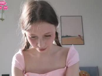 delorathecookie webcam model stream image