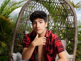 AlekStan webcam model stream image