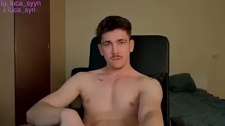 luca_syn webcam model stream image