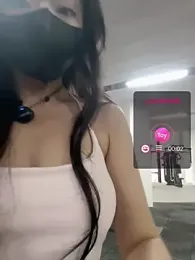 jiajia_L webcam model stream image