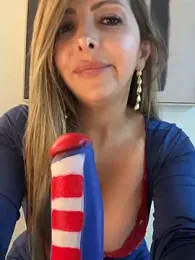 _Abril-Office1 webcam model stream image