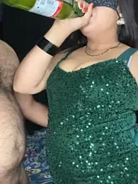 Madhosh_Mona webcam model stream image