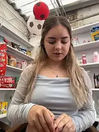 imlindapink webcam model stream image