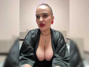 Sweetgirl31111 webcam model stream image