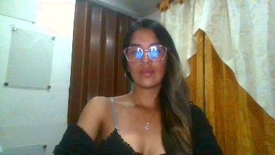 JuanaBrunette7 webcam preview