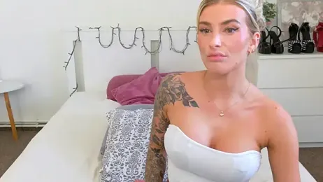 Lia_Benini webcam stripchat model stream image