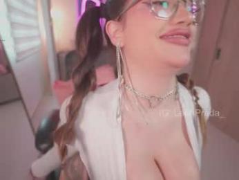 leahprada_ webcam chaturbate model stream image