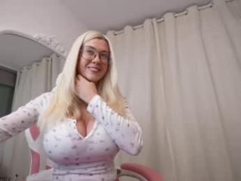 bunnyblondy webcam model stream image