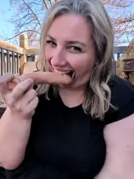 Canadian_BBW webcam model stream image