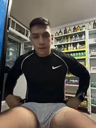 OliverWest04 webcam stripchat model stream image