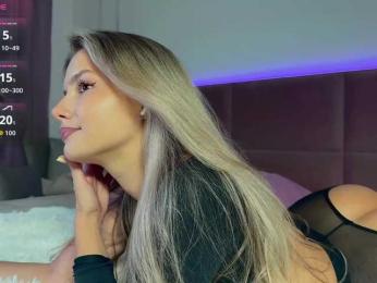 -BrownEyes- webcam bongacams model stream image