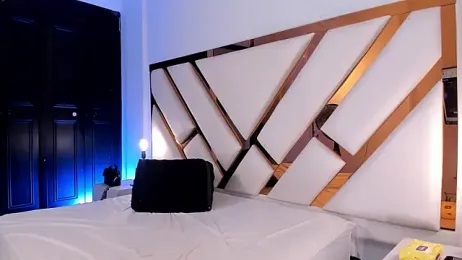 Aron_cruz webcam stripchat model stream image