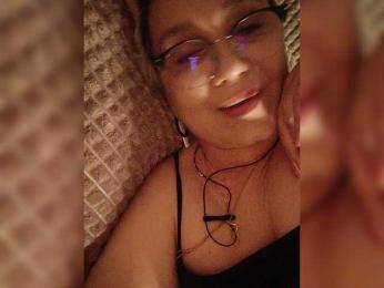 Lienda webcam bongacams model stream image