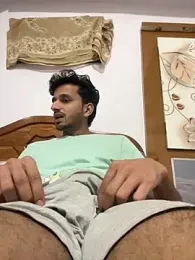 aadibuttplug webcam model stream image