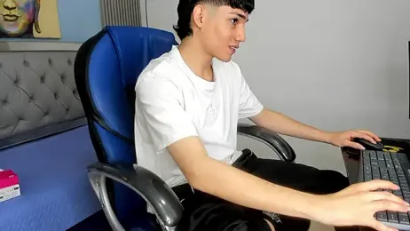 SamBlack_ webcam model stream image