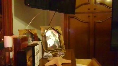 V_o1909 webcam model stream image