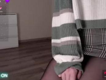 noelleneptune webcam chaturbate model stream image