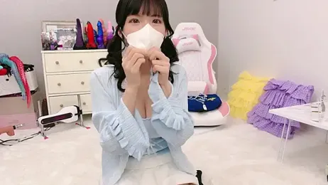 -minami- webcam model stream image