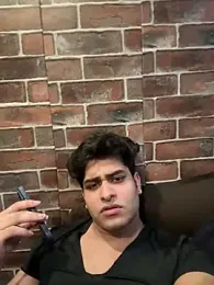 Vihaaanfucks webcam model stream image