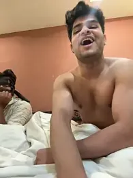 Vihaaanfucks webcam model stream image