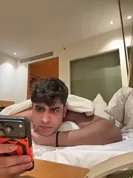 Vihaaanfucks webcam model stream image