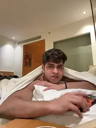 Vihaaanfucks webcam model stream image