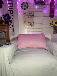 TrenaAnne webcam model stream image
