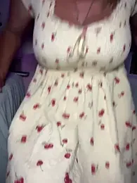 TrenaAnne webcam model stream image