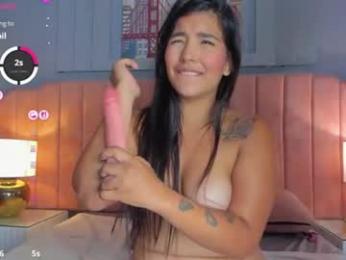 roseemilf_ webcam model stream image