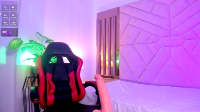 LunaPleasure webcam model stream image