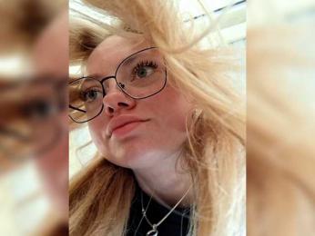 Gargonaa webcam bongacams model stream image