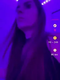 MaggyMayI webcam stripchat model stream image