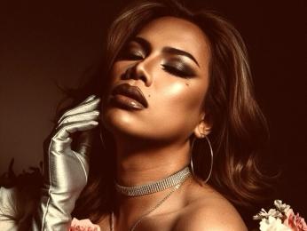 VictoriaVille webcam livejasmin model stream image