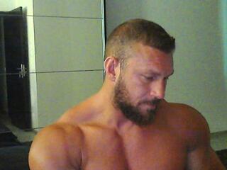 Kevin Muscle webcam model stream image