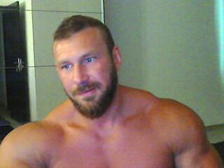 Kevin Muscle webcam model stream image