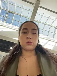 Holly_Play webcam stripchat model stream image