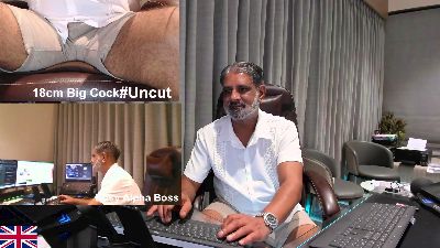 OnlineBossUK webcam model stream image