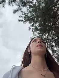 DollyTall webcam model stream image