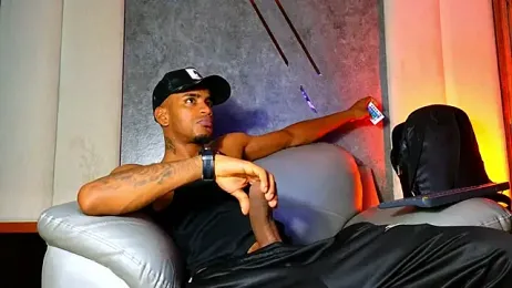 AaronCruz_ webcam stripchat model stream image