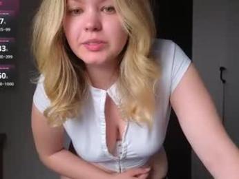 dianaholiday webcam chaturbate model stream image