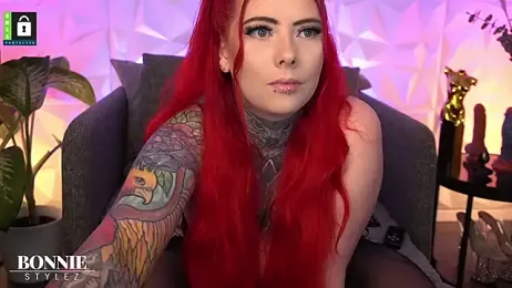 BonnieStylez webcam model stream image