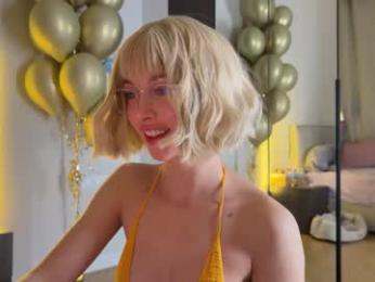 cutieeeeva webcam model stream image