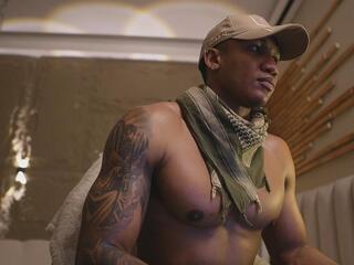 Logan Varela webcam model stream image