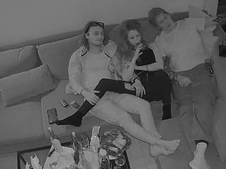 voyeurcam-julmodels-living-7 webcam model stream image
