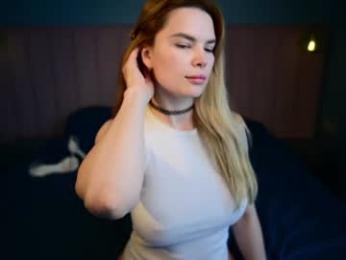 love_you_to123 webcam chaturbate model stream image