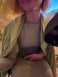 SweetBunnyGF webcam model stream image