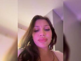 Iiiillllyyyy webcam model stream image
