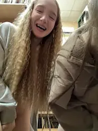 bambi_lu webcam model stream image